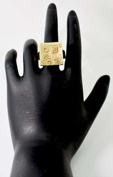 Fascinating Artistic 14K Ring
