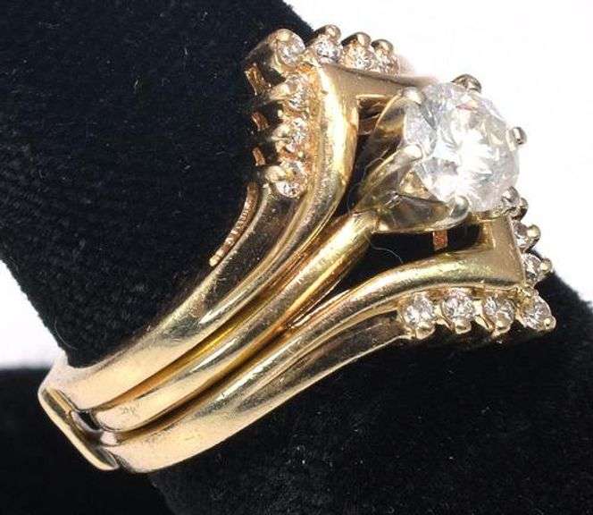 Sparkling Diamond Ring and Enhancer Set in 14KT Gold