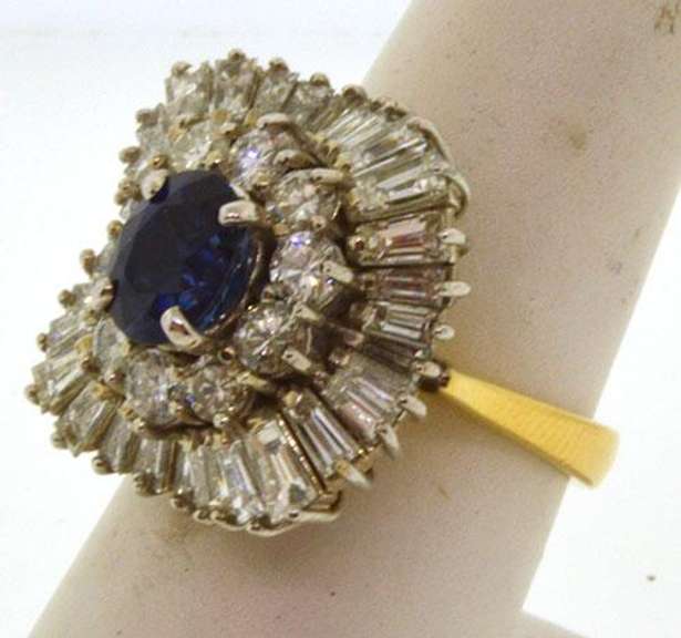 18KT Sapphire Cocktail Ring