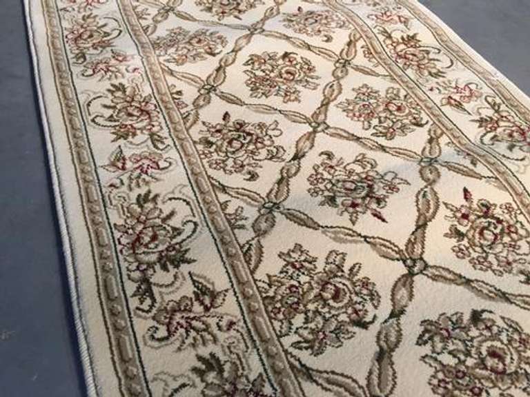 Timeless Classic French Design Premium 8 Ft Runner