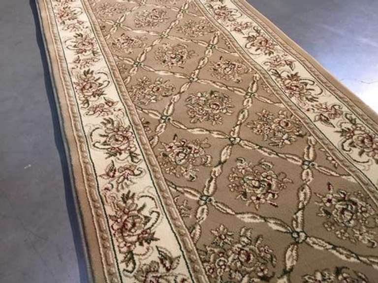 Timeless Classic French Design Premium 8 Ft Runner