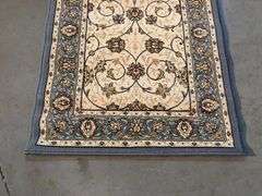 Stunning European Blend of Fashion & Tradition 8'Runner