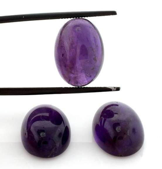 Set of 3 Beautiful Oval Cabochon Natural Amethysts