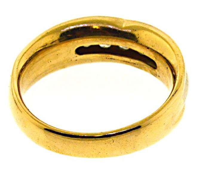 Gents apx .50ctw Diamond Yellow Gold Ring