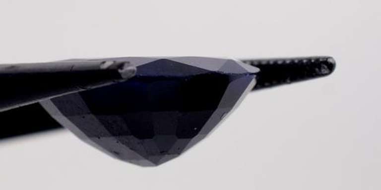 Lovely Set of 2 Oval-Cut Sapphires, 15.20CTW