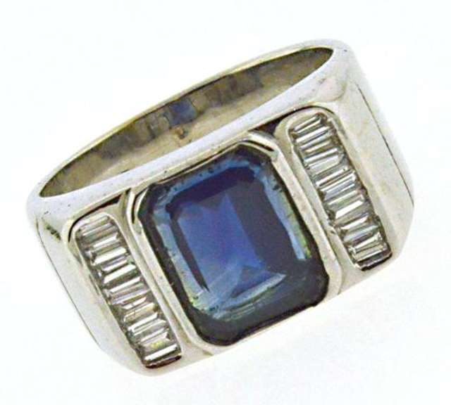 Fabulous 2ct Sapphire w .50ctw Diamond Ring