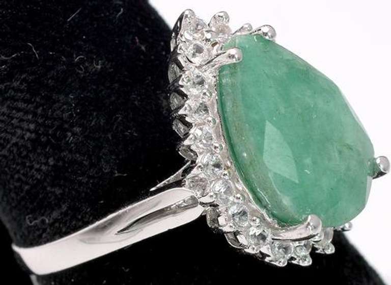 Classy pear-Cut Emerald & Sapphire Halo Ring, Sterling