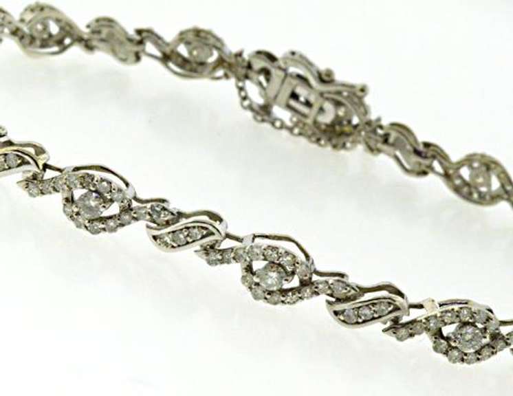 Popular White Gold Diamond Tennis Bracelet