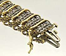 LADIES DIAMOND BRACELET, 5.00 CARAT TOTAL WEIGHT.