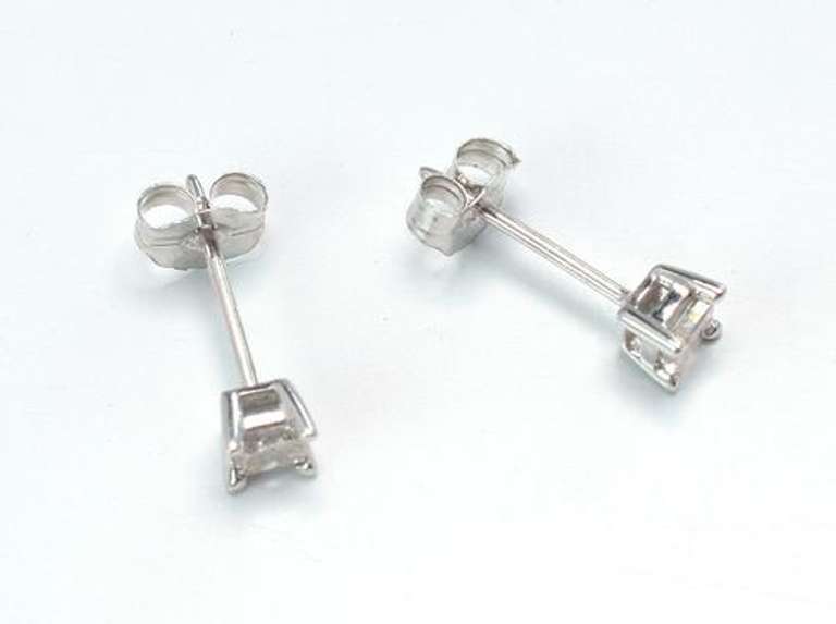 Cute Diamond Stud Earrings in 14KT White Gold