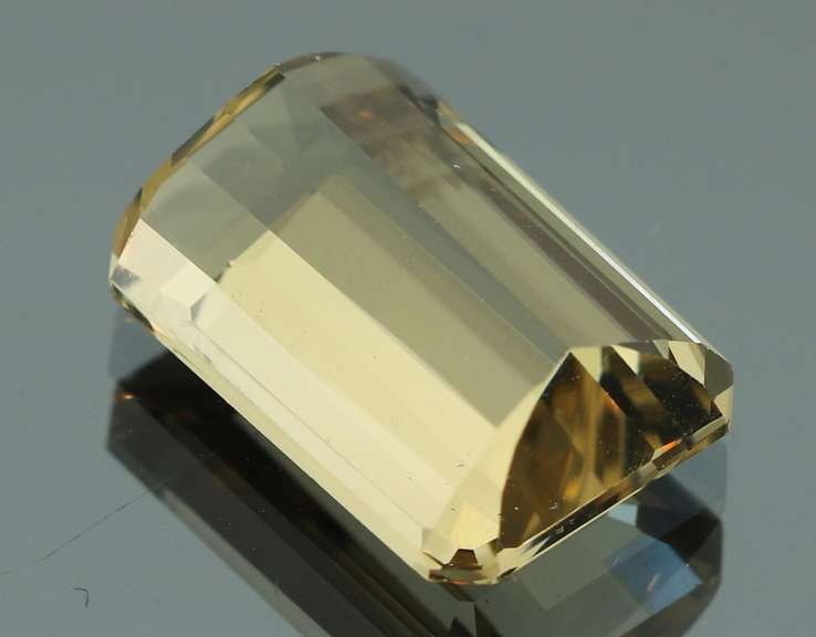 Substantial 10.04ct pure Brazilian Beryl