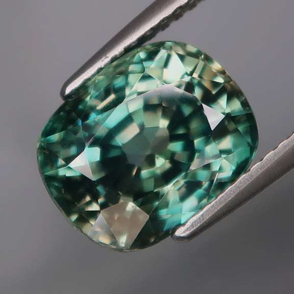 Magnificent 6.64ct tri-color Cambodian Zircon