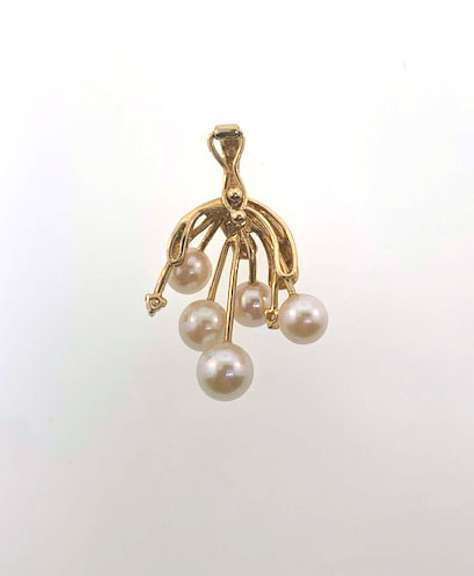 Gorgeous 14kt Pearl Pendant