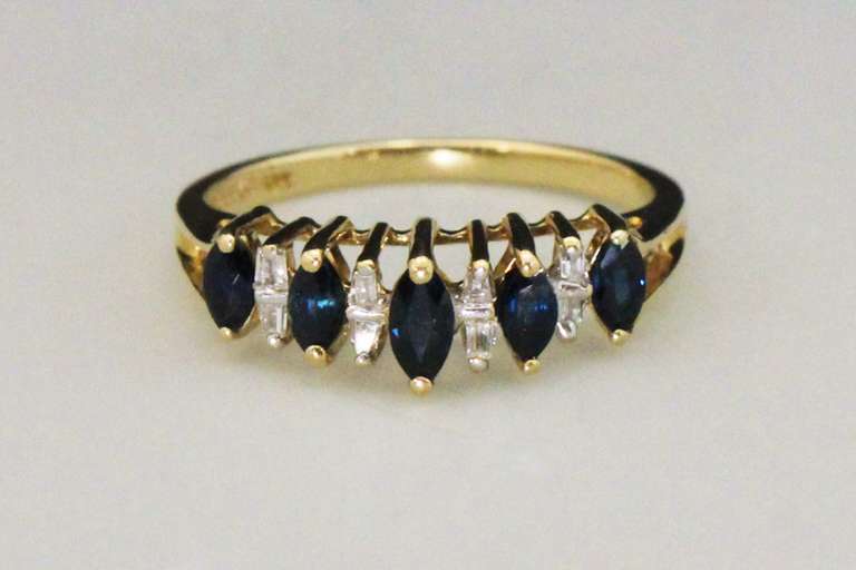 Bright Sapphire & Diamond Ring in 10k