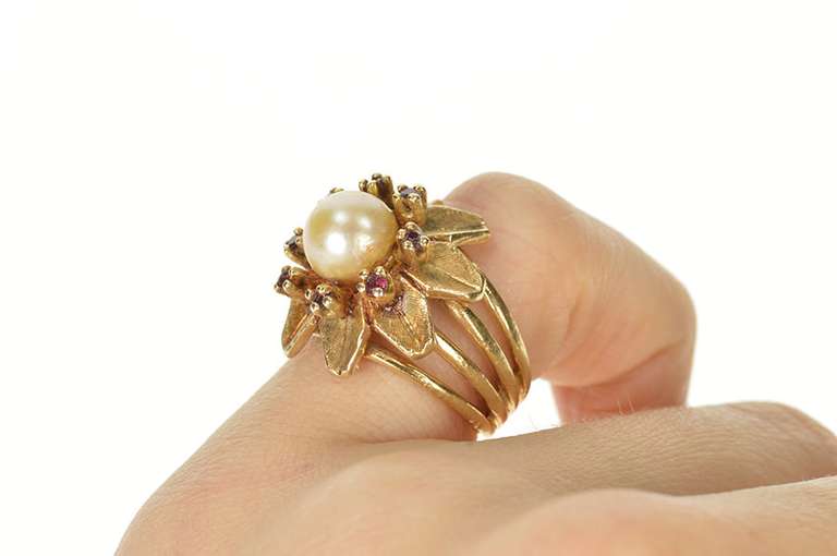 14K Yellow Gold 1960's Pearl Ruby Flower Cluster Cocktail Ring