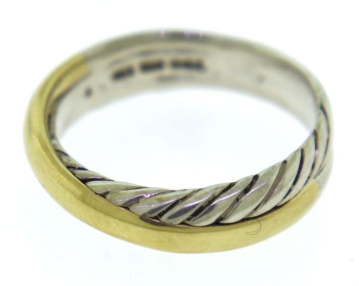 Trendy 18kt YG & Silver David Yurman Crossover Ring