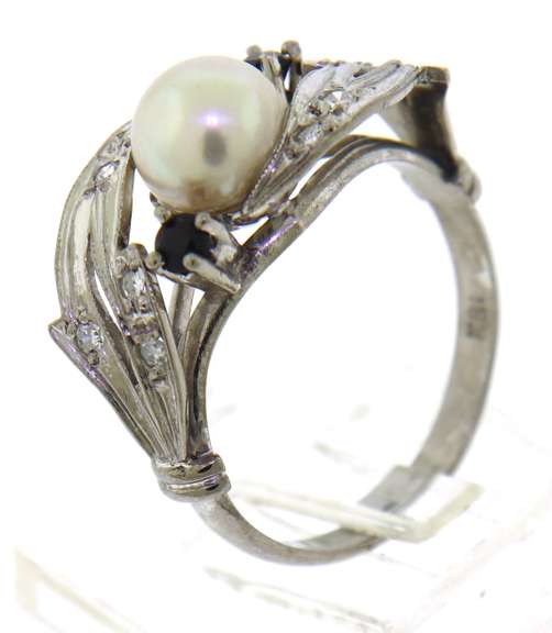 Vintage 14kt WG Pearl Sapphire & Diamond Swirl Ring