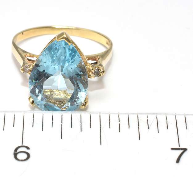 Large Pear Shape Blue Topaz Ring in 14KT Yellow Gold