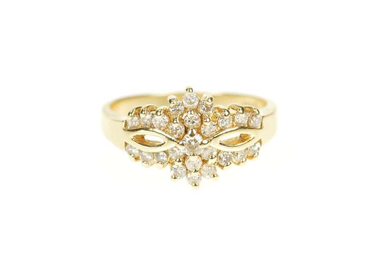 14K Yellow Gold 0.48 Ctw Diamond Scalloped Cluster Engagement Ring