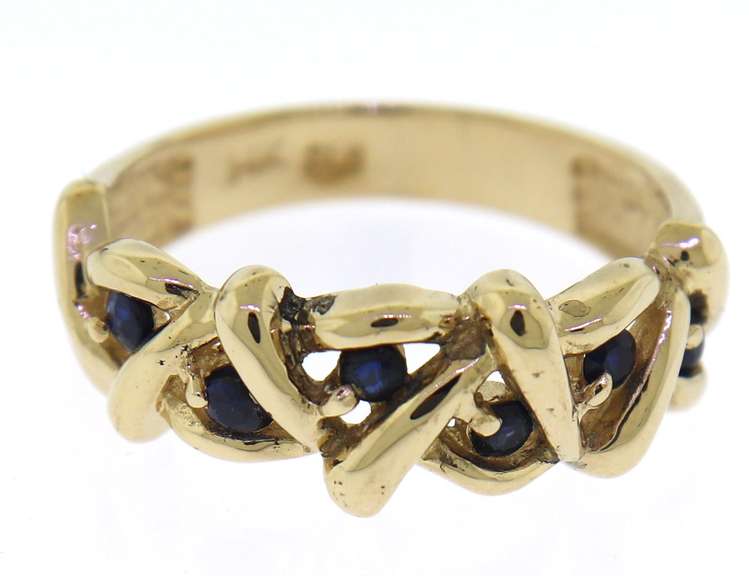 Beautiful Sapphire Accent Woven Ring