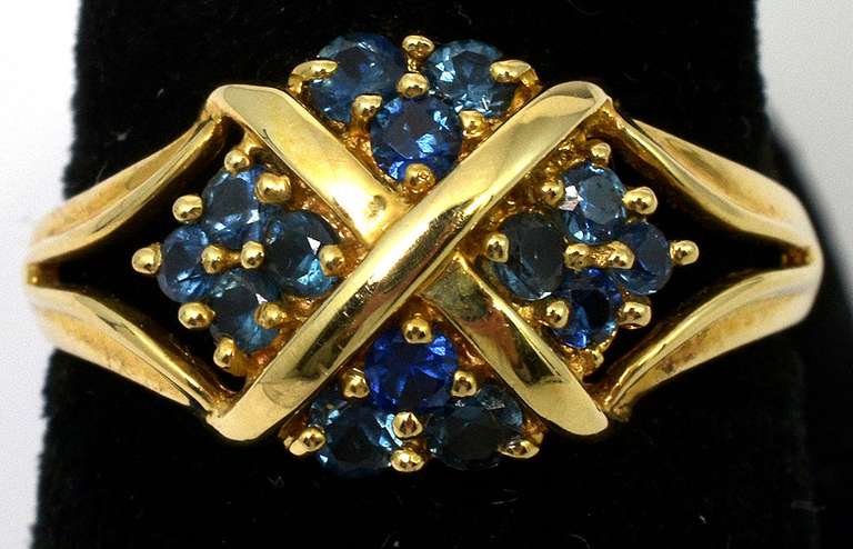 Inviting Sapphire Ring in 14KT Yellow Gold
