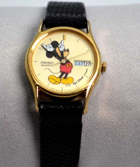 Ladies Seiko Mickey Mouse Day Date Watch