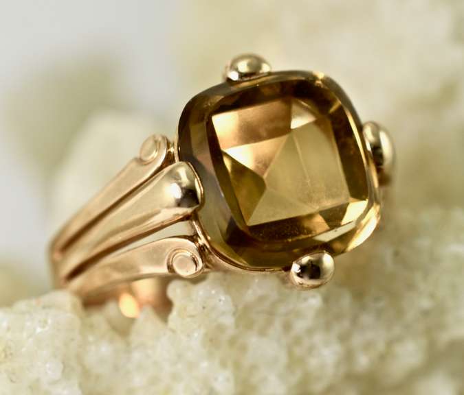 Unusual and Charming 18K Rose Gold and Citrine Ring