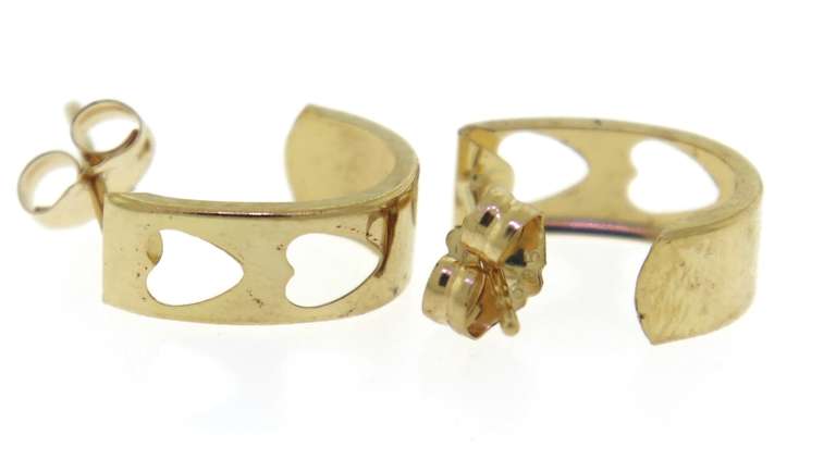 Beautiful Yellow Gold Cut Out Heart Earrings