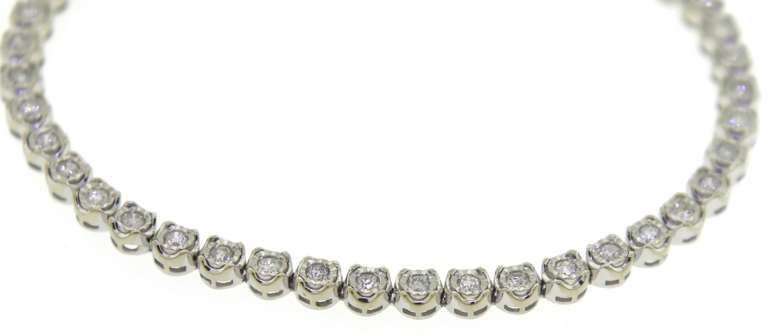 Fantastic Diamond IIIusion Line Bracelet