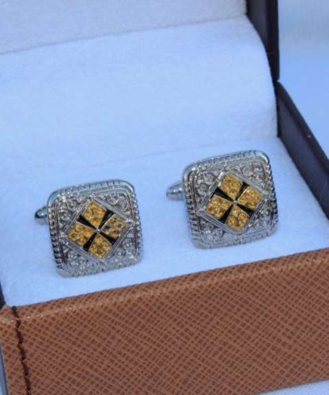 Handsome Pair Jeweled Style Cufflinks By Carelli