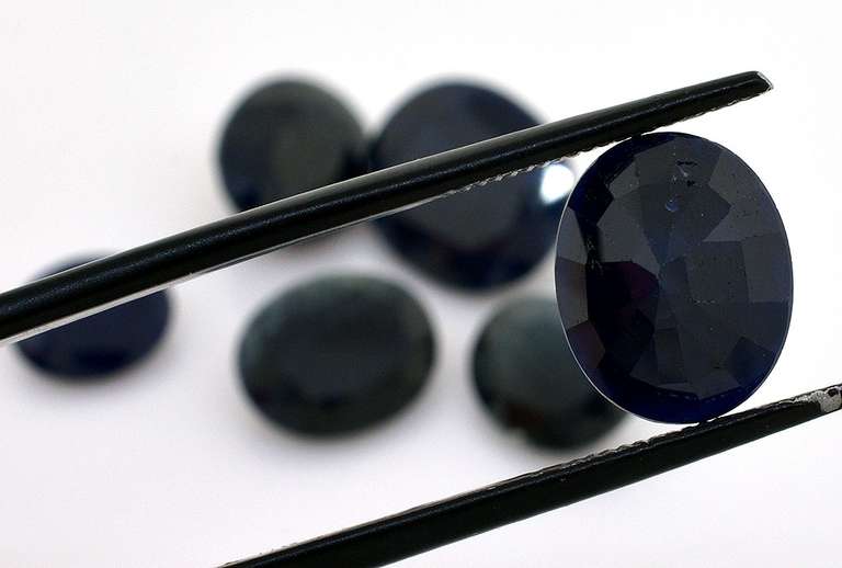 Glittering set of 25.32CTW Mixed Loose Sapphires