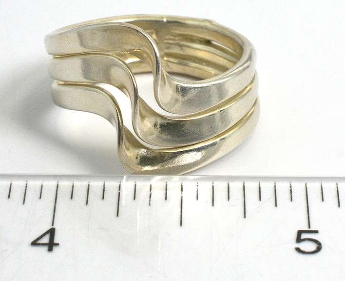 Wave Style Ring in Sterling Silver