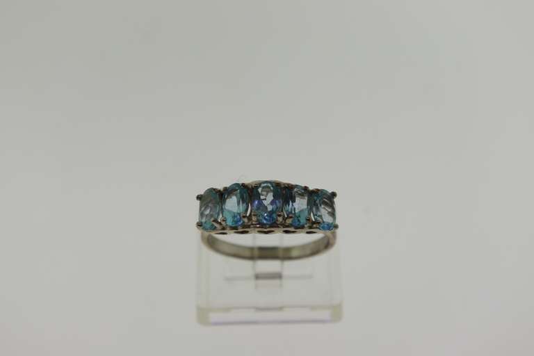 Sterling Silver Oval Shaped Aquamarine Ring