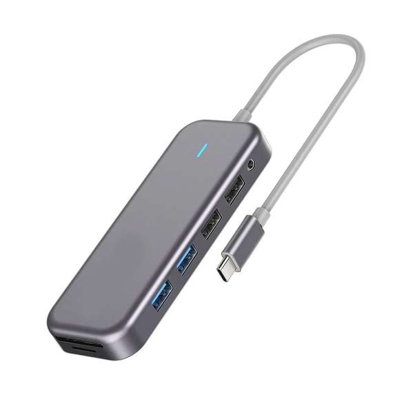 USB-C Data Hub with 100W Type-C PD Power Delivery