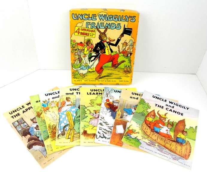 1939 Uncle Wiggily Linen Like Books w/Box