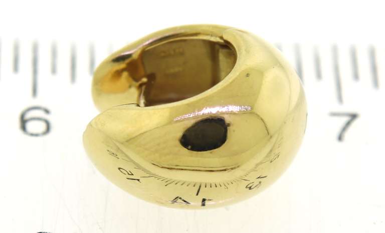 Pleasing 18kt Puffed Huggie Hoops