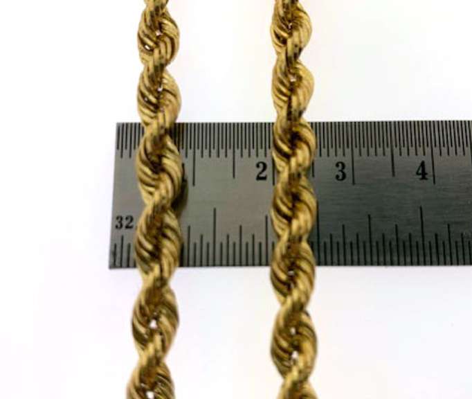 Gorgeous 14kt yellow gold rope chain necklace