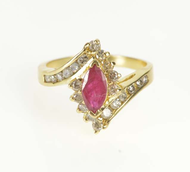 14K Yellow Gold 1.00 Ctw Ruby Diamond Halo Bypass Engagement Ring