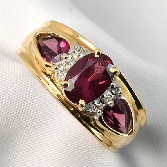 Pleasing Garnet Ring