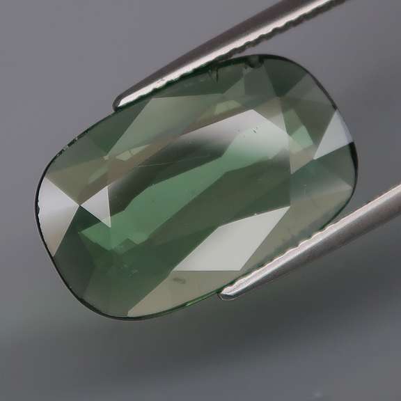 Big open color 5.02ct pendant cut Tourmaline