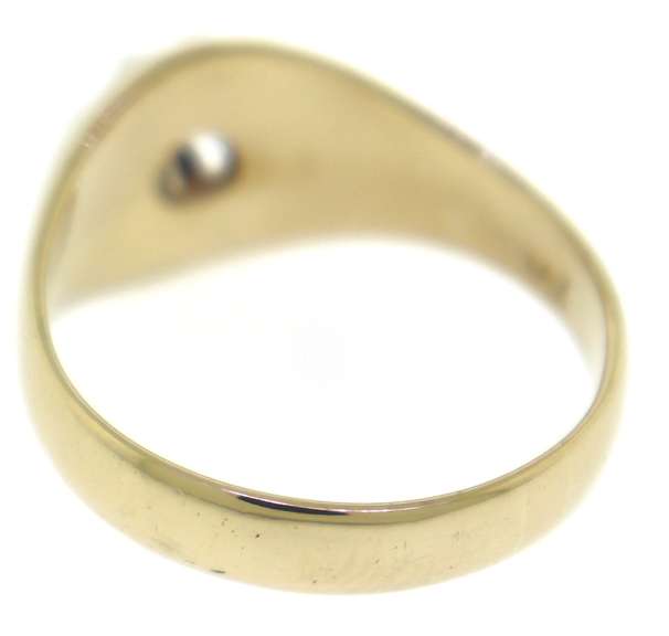 Playful 14kt YG Round Diamond Floral Cutout Ring