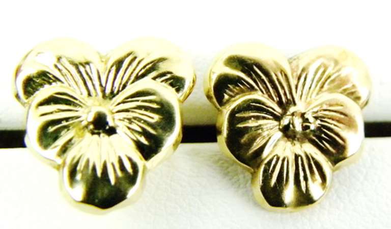 Vintage 10K Gold Pansy Stud Earrings