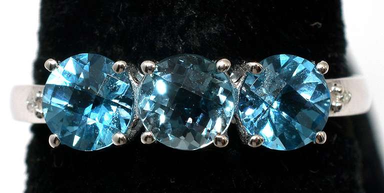 Blue Topaz Ring in White Gold