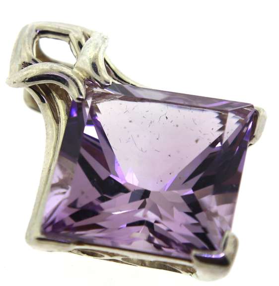 Vintage 925 sterling silver amethyst pendant
