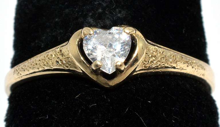 Vintage Heart Shaped CZ Ring in Gold