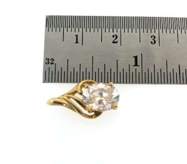 Simply Elegant 14kt Gold and Gemstone Pendant