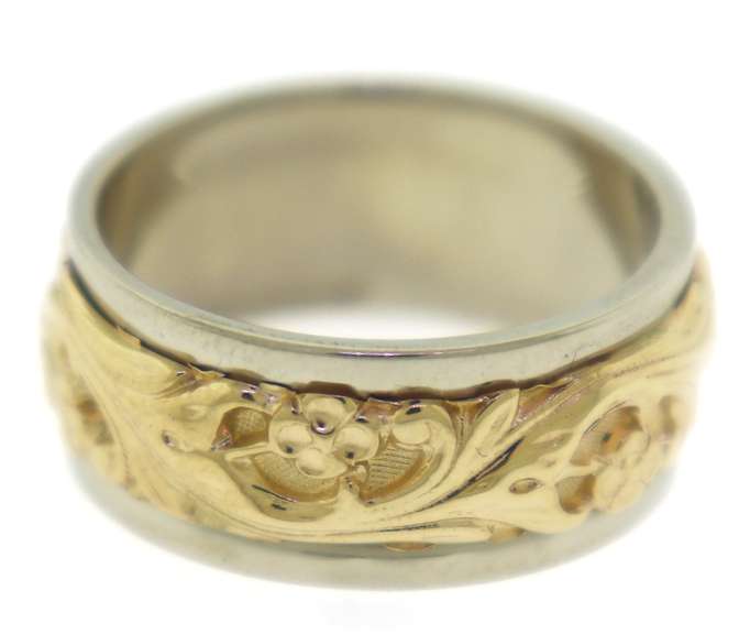 Beautiful 8mm Floral Eternity Band