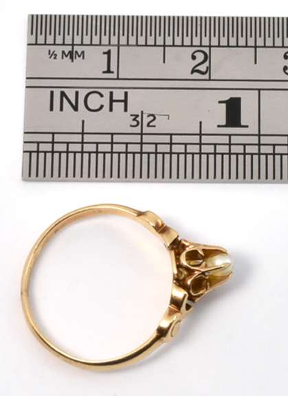 Sweet Antique Pearl Ring