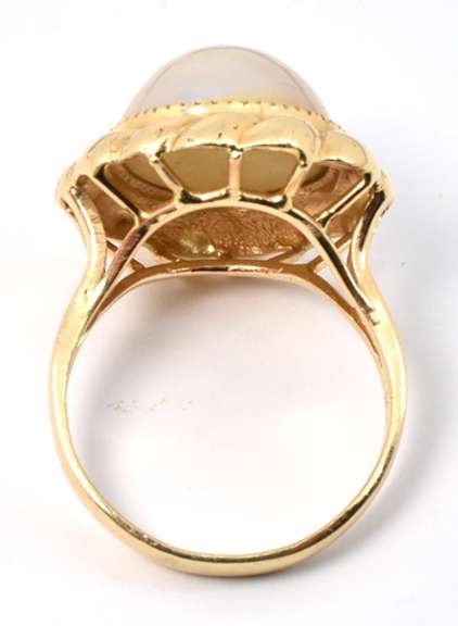 Lovely modren Mobe Pearl Ring