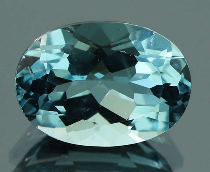 Impressive 7.83ct top Swiss blue Topaz